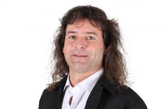 Reto Pfister - KMU Unternehmer Akademie Zertifikat